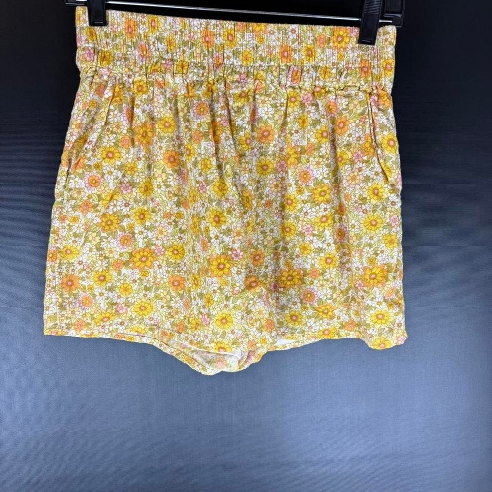 womens Billabong yellow floral shorts with orange and pink flowers